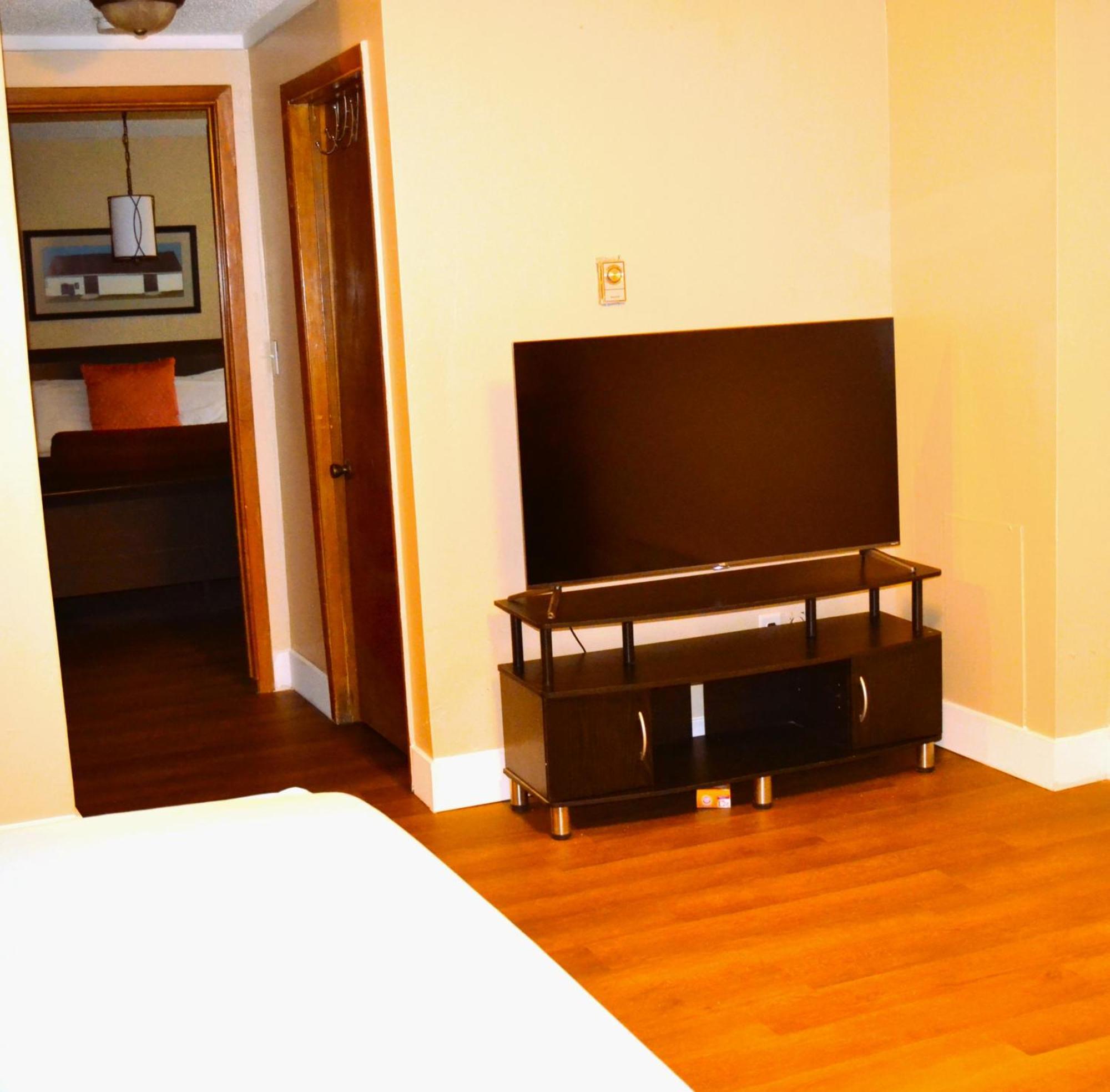 Urban Oasis Apartamento Grand Forks Exterior foto